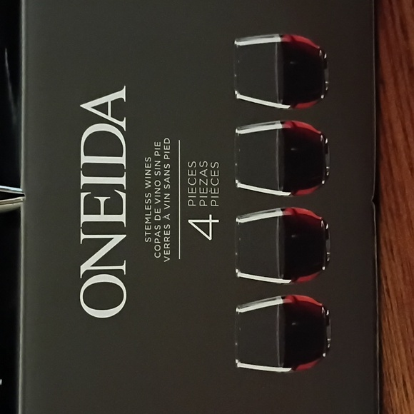 Oneida Clear Stemless Wine Glass Set - Picture 6 of 7